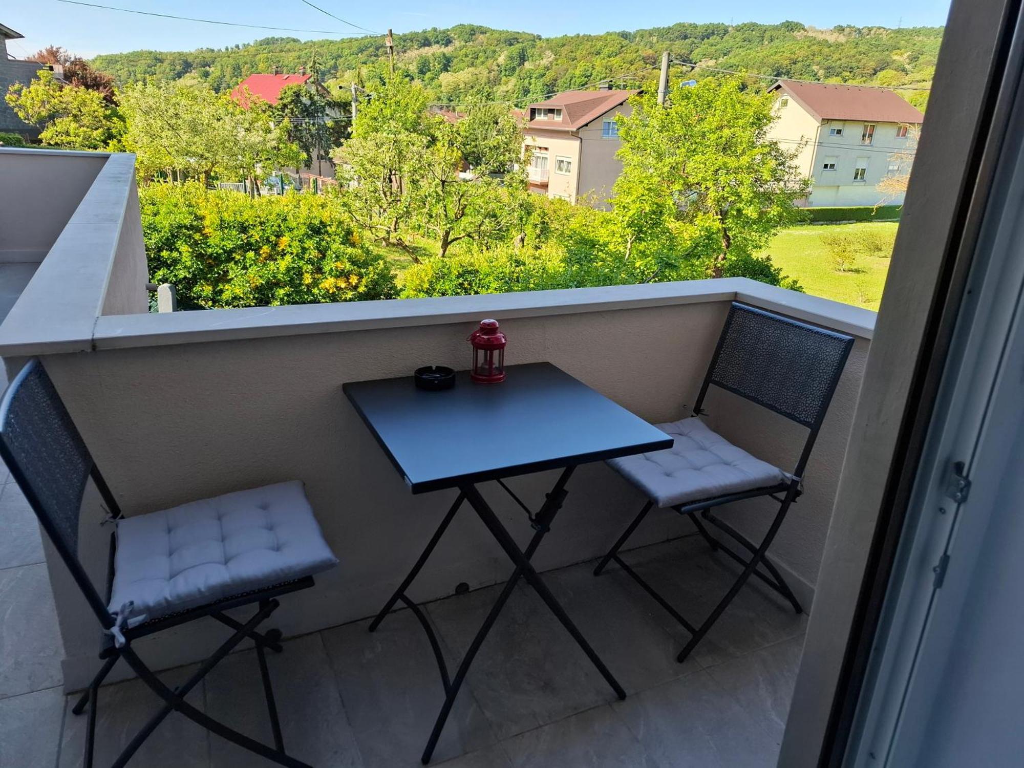 Apartman Folka Free Parking 萨格勒布 外观 照片